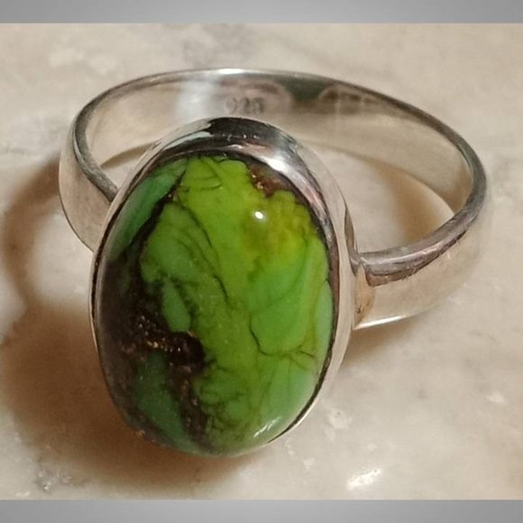 🔥AUTHENTIC Mohave Green Turquoise sterling silver Ring sz 7 810-01 - Picture 4 of 10